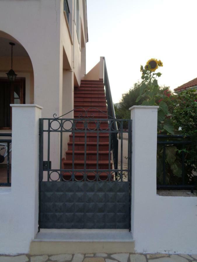 Melissani House Karavomylos Exterior foto