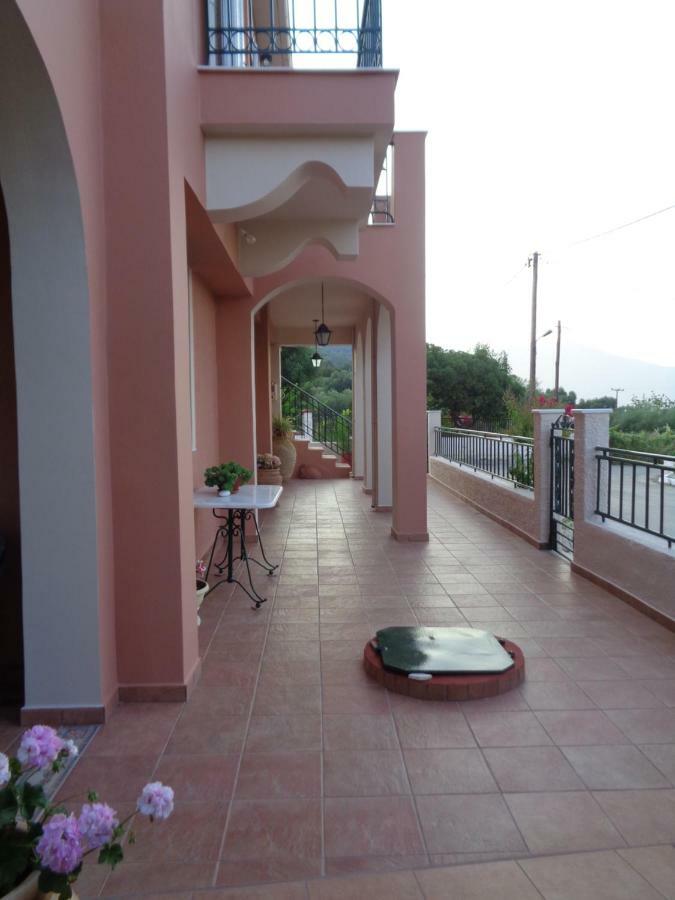 Melissani House Karavomylos Exterior foto